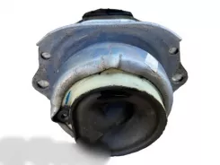 Кронштейн двигуна BMW X6M F86 22116793642 025990