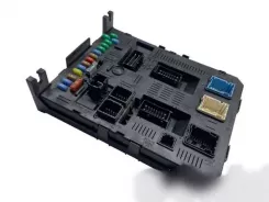 Блок керування/модуль комфорту Peugeot 307 9660105680 01201005 BSI2004H02
