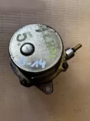Вакуумний насос Peugeot 607 9645141380 03T1130012 70002701A