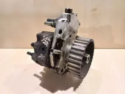 Форд Фокус Паливний насос високого тиску 9651844380 013828 0445010089