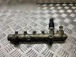 Opel Astra H Рейка впорскування 0445214 001955L3