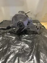 Вакуумний насос Volkswagen PASSAT B6 038145209K 051112F
