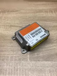 Блок керування подушками безпеки Audi A3 S3 8L 8L0959655K 0285001271