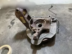 Citroen Jumper Передня цапфа 01393344080 013933440800
