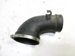 Opel Omega B1 Повітрозабірник / шланг 09157254