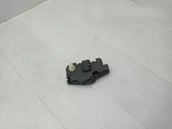 Audi A4 S4 B8 8K Двигун обігрівача K9749004 05032008 EFB330