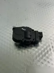 Двигун обігрівача Audi A4 S4 B8 8K EFB330 10102009 K9749005