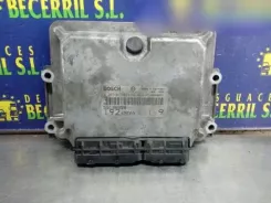 Контролер / модуль Fiat Stilo ECU 0281011553 1039S06911