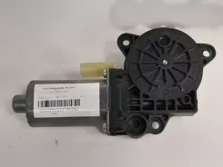 Механізм та двигун склоочисника лобового скла Ford Fusion 0130821839