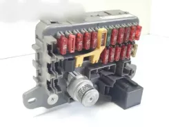 Корпус/модуль запобіжників Rover 214 - 216 - 220 104500 52010268D