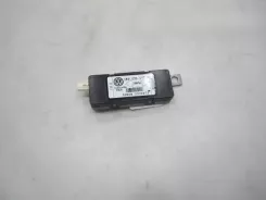 Підсилювач антени Volkswagen Golf V 1K9035577E 32808 0002973