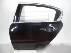 Задні двері Peugeot 508 0076039