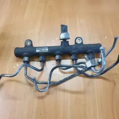 Рейка впорскування Ford Galaxy 9681649580 06152008922 0613309150
