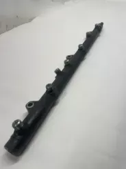 BMW 5 E39 Рейка впорскування 0445216002 010050