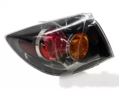Задній ліхтар Mazda 3 I 082161964L 03334102 2161964L
