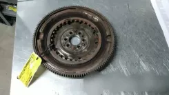 Volkswagen Polo V 6R Маховик 03C105266T