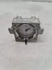 Годинник Chrysler 300 - 300C 04602385AC 70113 0586003091