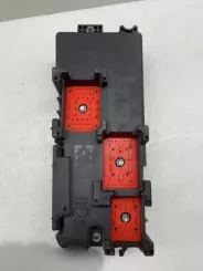 Блок запобіжників Opel Vectra C / Комплектний 13198102 00063028 519131007