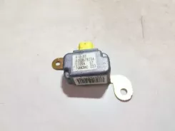 Датчик удару подушки безпеки Mazda 323 F b25d57kc0a 0j26a57