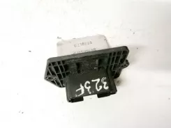 Резистор вентилятора Mazda 323 hm636040b 0z18e03