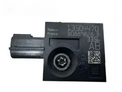 Датчик удару подушки безпеки Opel Astra K 13504470 00889828D