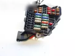 Блок запобіжників Audi A6 S6 C6 4F / Комплектний 5671 0516524804