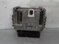 Контролер / модуль ЕБУ Hyundai i30 391112A411 0281017205 BOSCH