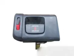 Засувка блокування спинки сидіння Volvo V50 2438190976 01043463001FA