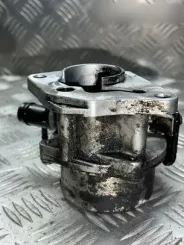 Вакуумний насос Nissan Qashqai 006730302 00306B