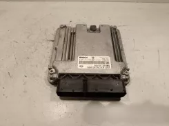 KIA Sorento Комп'ютер / Контролер двигуна 0281019256