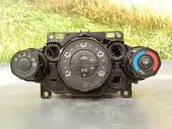Панель кондиціонера Ford Fiesta 8A6119980AF 1006222B