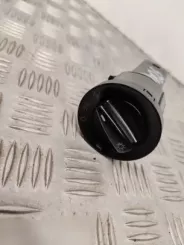 Перемикач світла Volkswagen Golf IV 0916054 701621801