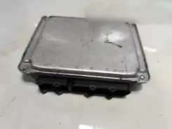 Комп'ютер двигуна / ЕБУ Volkswagen Lupo 030906032DN 1039S04363 0261208225