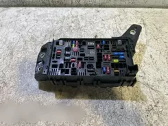 Рамка/модуль запобіжників Jeep Grand Cherokee WL 68347016AD 0990286127D