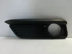 BMW 1 F20 F21 Решітка радіатора / Повітрозабірник переднього крила 51117371665 107064716 BM1252124