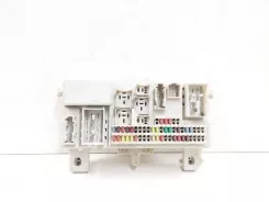 Рама Mazda 3 I / Модуль запобіжників BR5S66730B 00011470 519197008