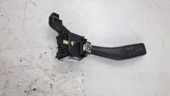 Перемикач керування / сигналів повороту Volkswagen Caddy 1K0953513 011035600