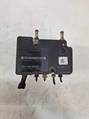 Suzuki Wagon R+ Насос ABS 06210901313 B6S2K27D39 5WK84029