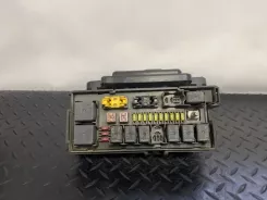 Блок запобіжників Jeep Grand Cherokee (WK) / Комплектний 04692084AB 0000357605 04690084AB