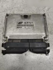 Контролер / модуль ЕБУ Volkswagen Sharan 06A906032GR 0261207352
