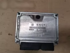 Блок керування Peugeot 307 038906012HP 1039S01942 0281011320