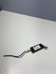 Підсилювач антени Volkswagen Golf V 1K9035577E 0002254