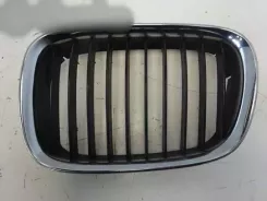 Решітка радіатора BMW 5 E39 51138159315 107060706 BM0442104