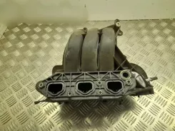 Впускний колектор Volkswagen Polo V 6R 04C133207L