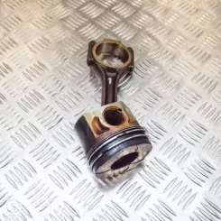 Audi A3 S3 8P Поршень 03G107065 038198401E