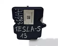 Насос ABS Tesla Model S 600636300C 02655956113