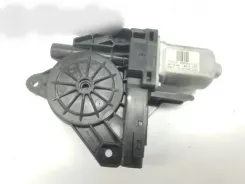 Електродвигун підйомника задніх дверей Volvo XC60 31253063 100410966265