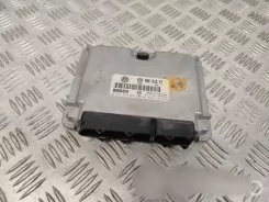 Контролер / модуль ЕБУ Volkswagen PASSAT B5 038906018FE