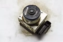 Насос ABS Ford Focus 2m512m110ec 01020403774 10092501153