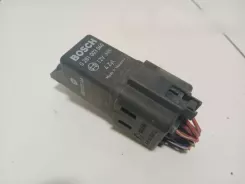 Реле/модуль передпідігрівача Chrysler Grand Voyager V 05033351AA